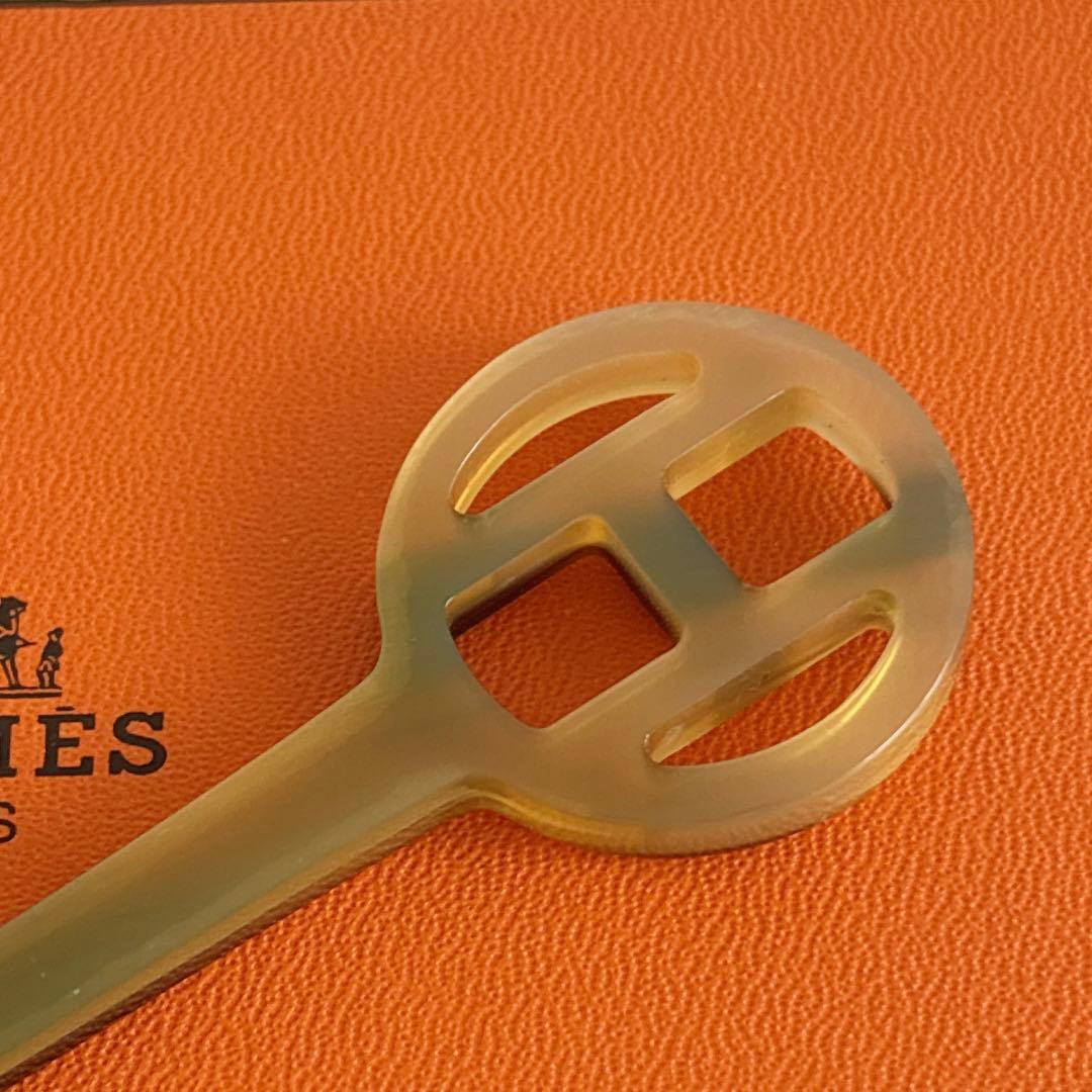 超美品 エルメス HERMES かんざし 簪 水牛 バッファローホーン 箱付