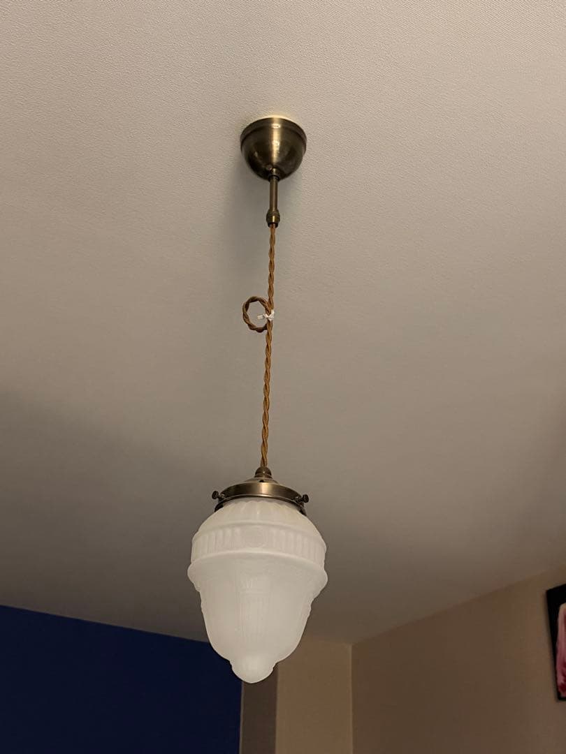 クラシックホワイトガラスペンダントライト