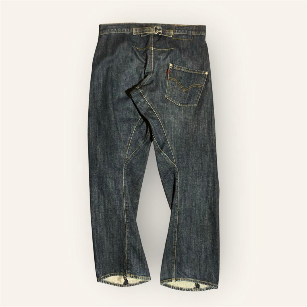 初期 Levi’s エンジニアード ルーズ 立体裁断 シンチバック　香港製