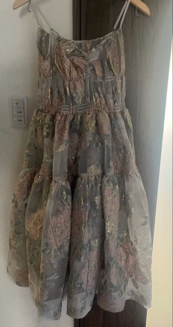 新品未使用タグなし自宅保管 総花柄 ジャガード あさぎーにょ オケージョン