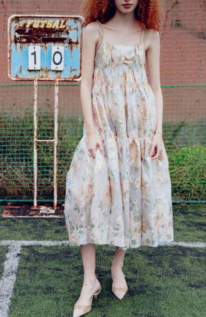 新品未使用タグなし自宅保管 総花柄 ジャガード あさぎーにょ オケージョン