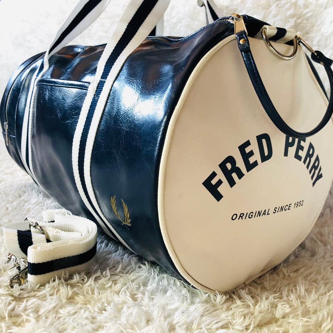 未使用✨フレッドペリー 2WAYボストンバック PVC 大容量 ネイビー 完売