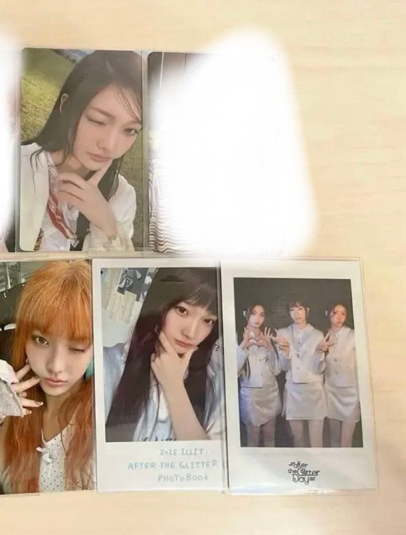 ILLIT イロハ 画像2枚目あり トレカ グッズ まとめ売り