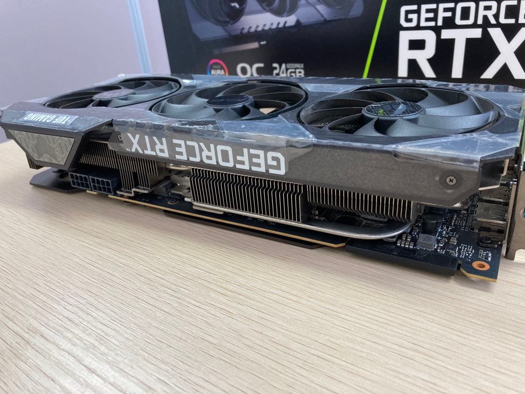 グラフィックボード・グラボ・ビデオカード ASUS GeForce RTX 3090 TUF Gaming 24GB