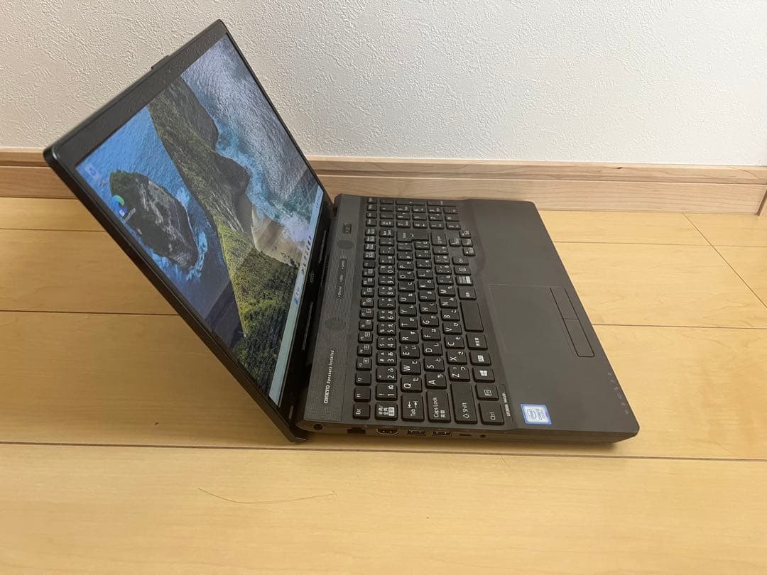 富士通 FMV AH45/D1 Core i3 高速SSD Windows11