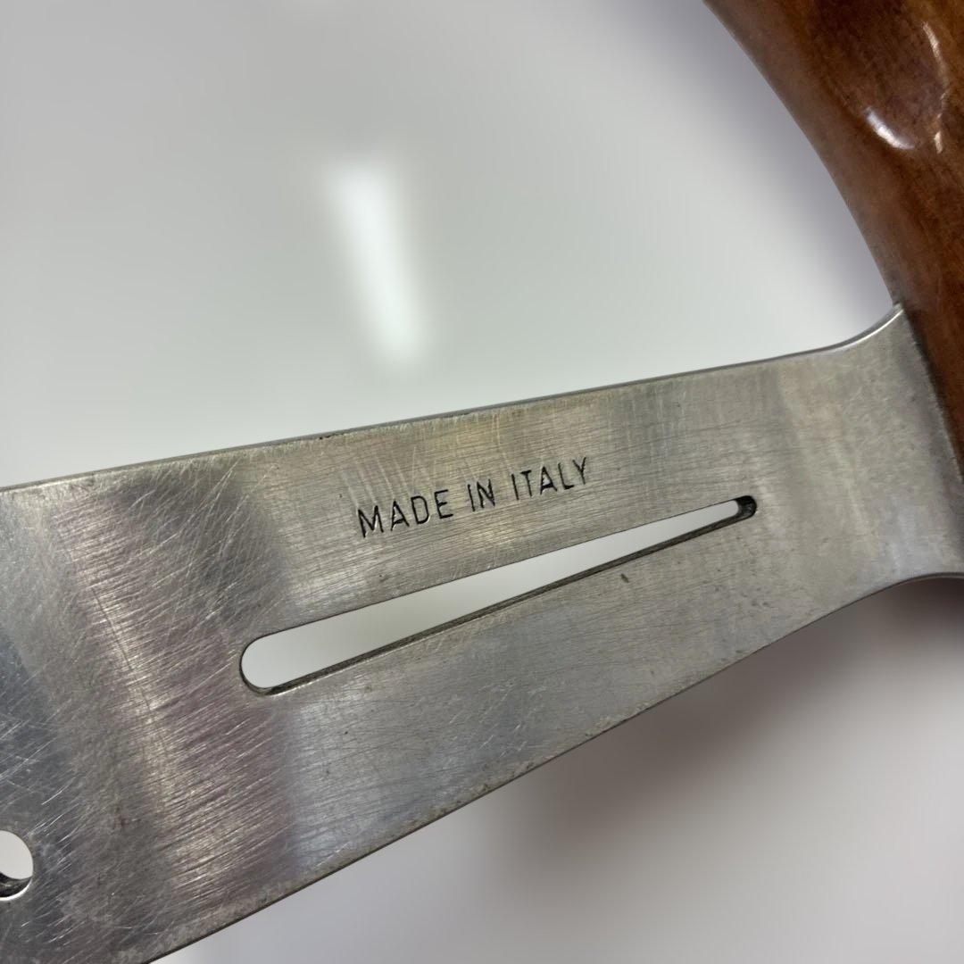 ナルディ　ウッドステアリングハンドル