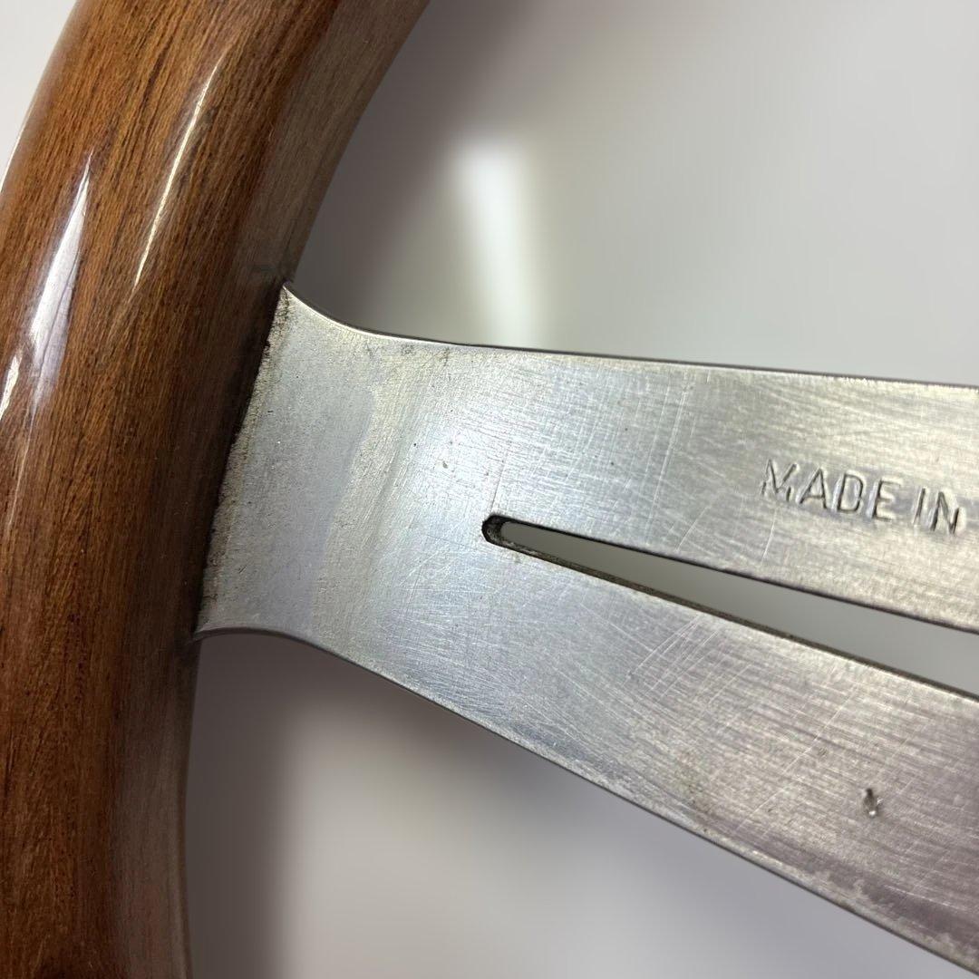 ナルディ　ウッドステアリングハンドル