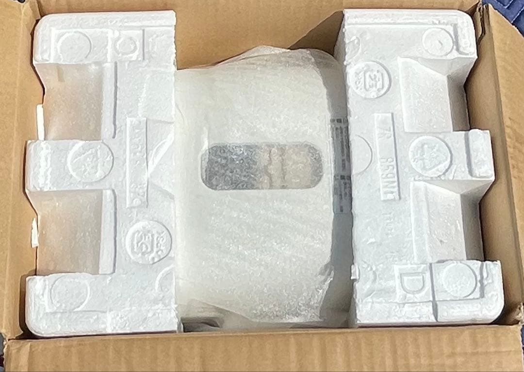 【新品・未使用】象印　ホームベーカリー BB-KT10-WB ホワイト