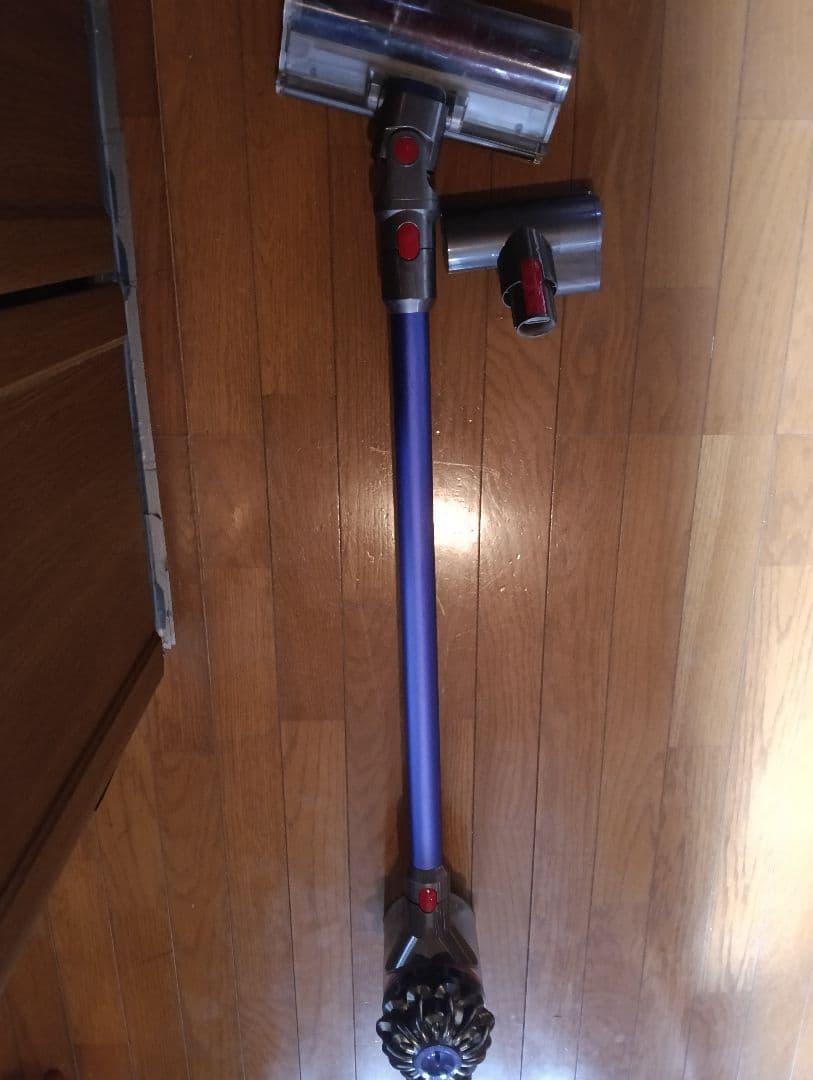 ダイソンv7fluffyDysonV7Fluffyモデル名SV11本体動作確認品