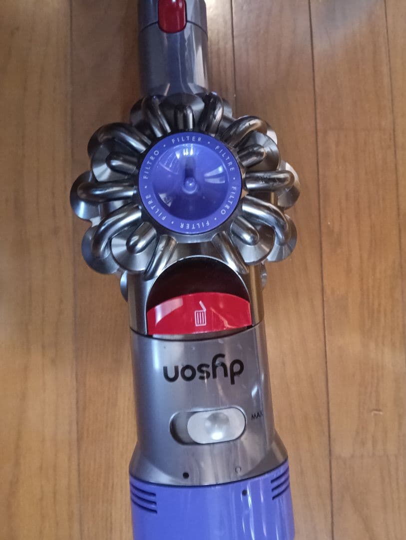 ダイソンv7fluffyDysonV7Fluffyモデル名SV11本体動作確認品