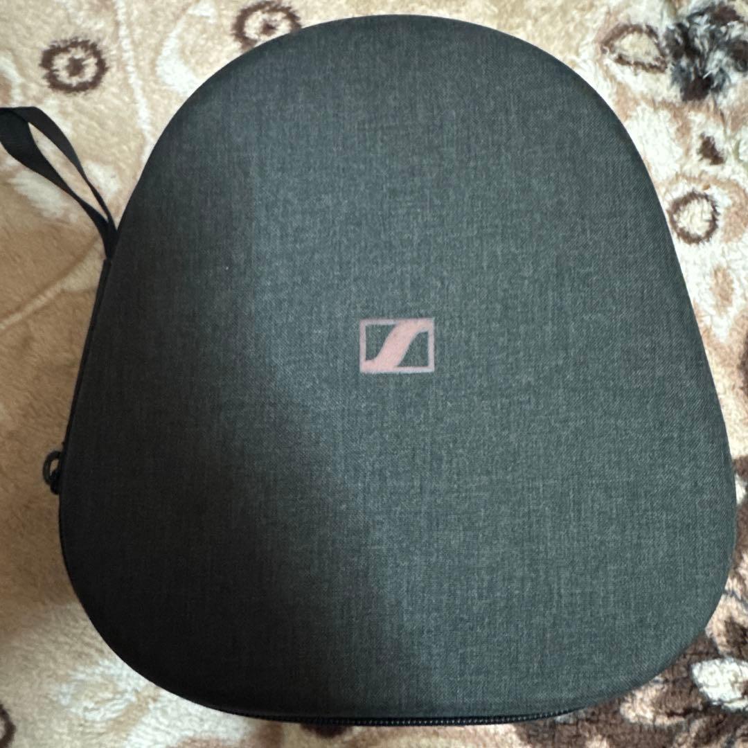 ゼンハイザーワイヤレスヘッドホン MOMENTUM 4 ブラックコッパー