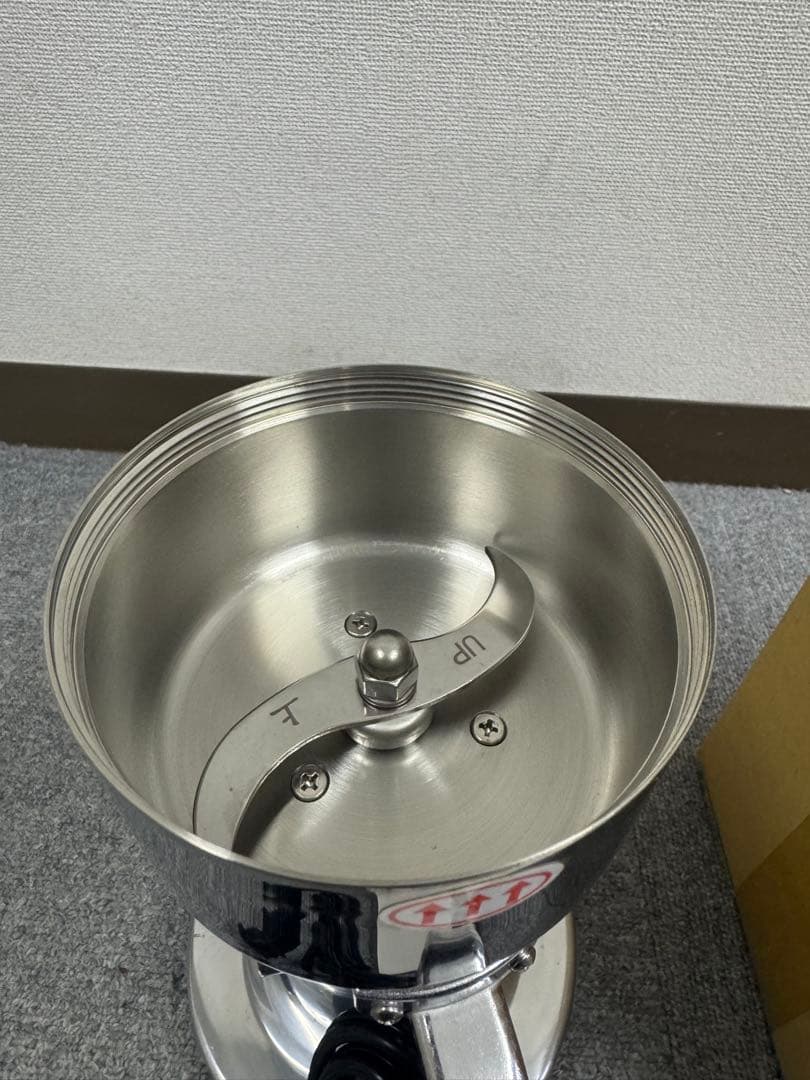 東京ユニコム 万能製粉機 ひきっ粉粉砕機 POWER GRINDER T-351