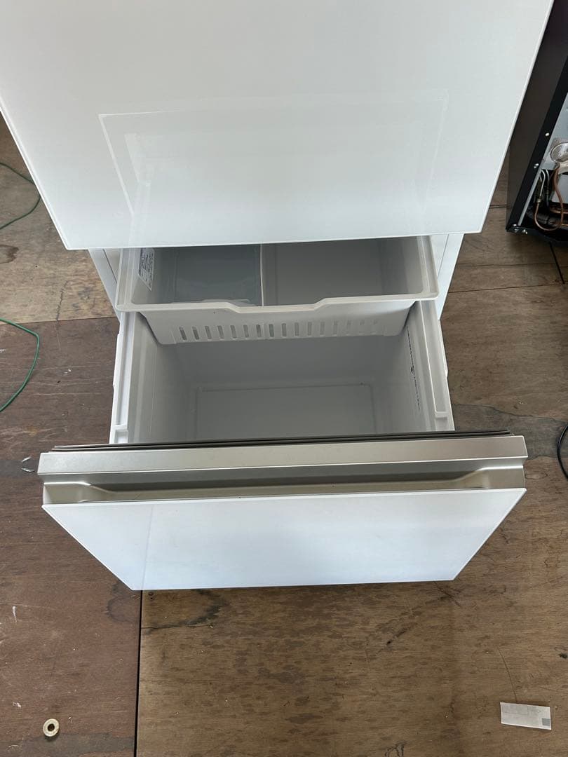 冷蔵庫・冷凍庫 YRZ-F32K