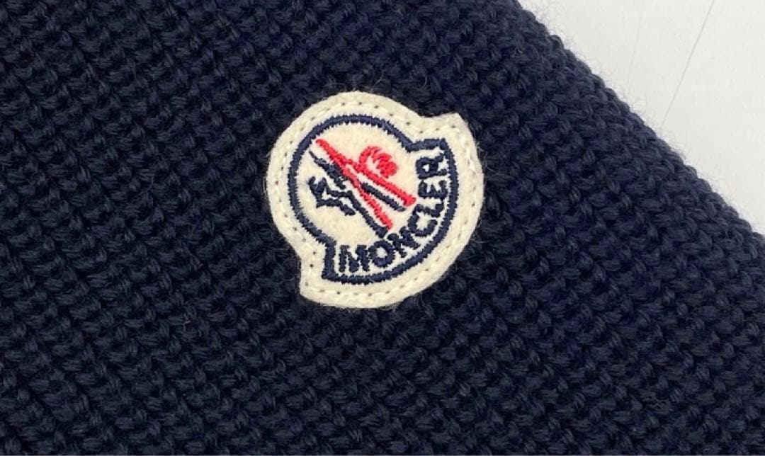 モンクレール ダウンニット　Lサイズ