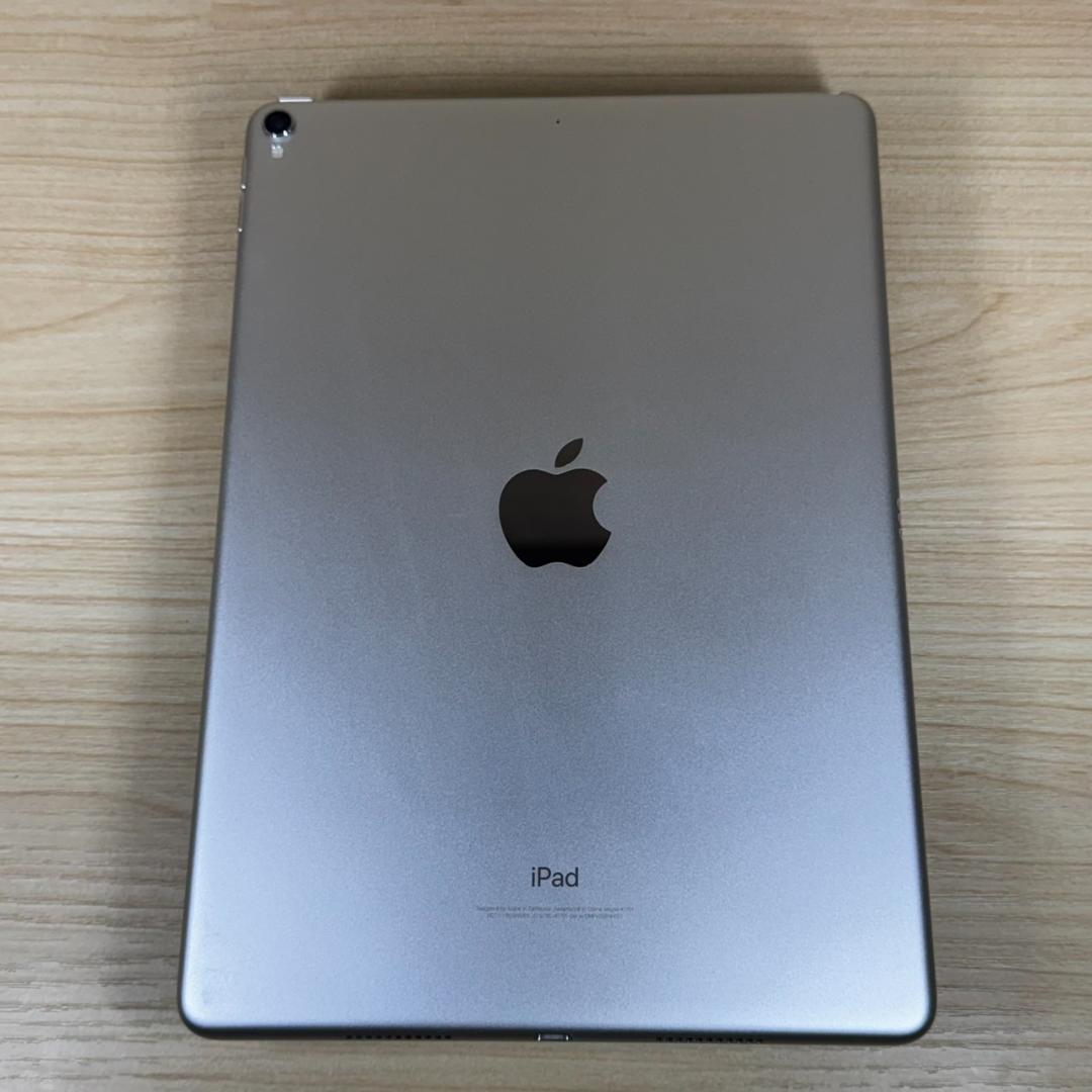 P205 iPad Pro 10.5インチ 256GB Wi-Fiモデル