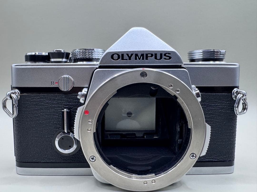 フィルムカメラ OLYMPUS OM-1 / F.ZUIKO AUTO-S 50mm f1.8