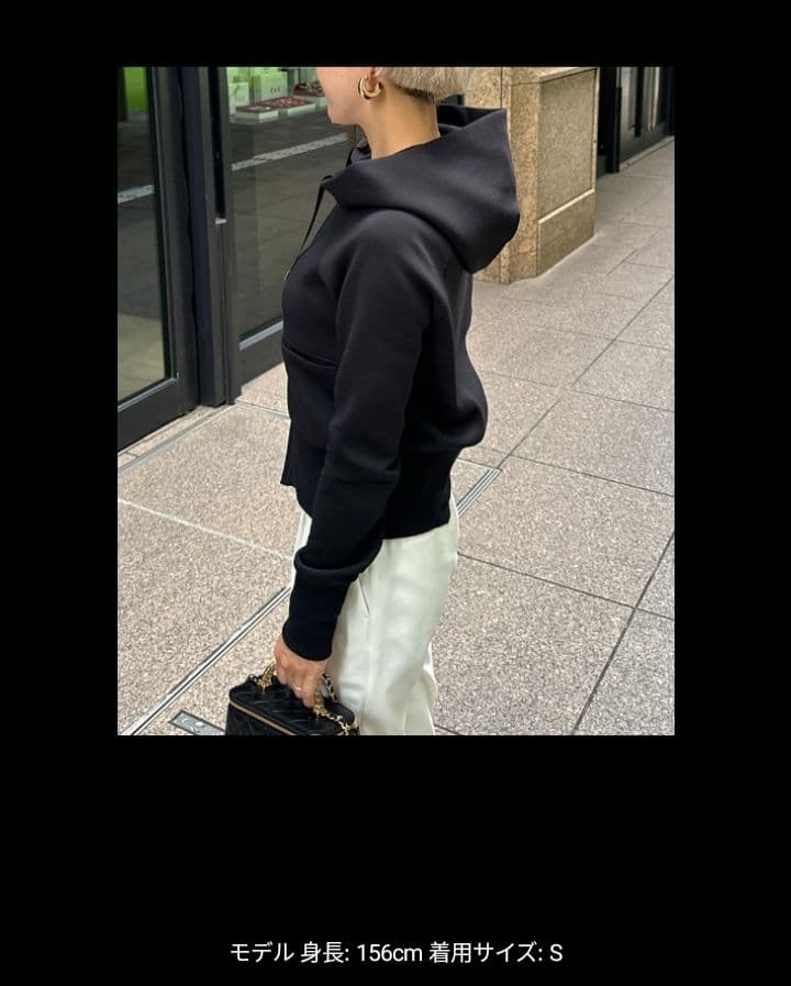 ジェンヌ☆パーカー 日本製美ラインパーカー ☆試着のみ