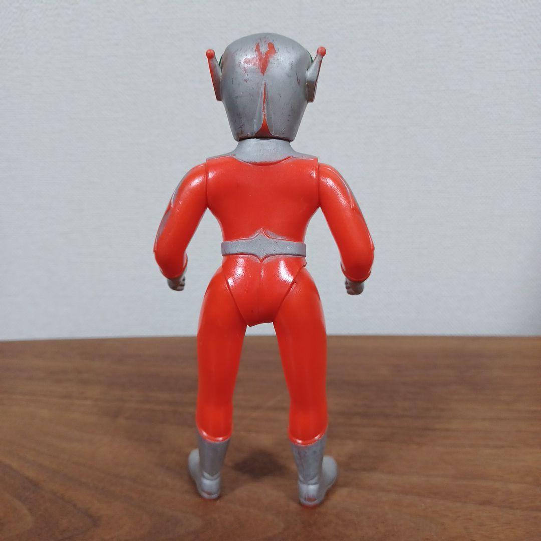 当時ものポピー製「ファイヤーマン」朱赤の超希少ソフビフィギュア