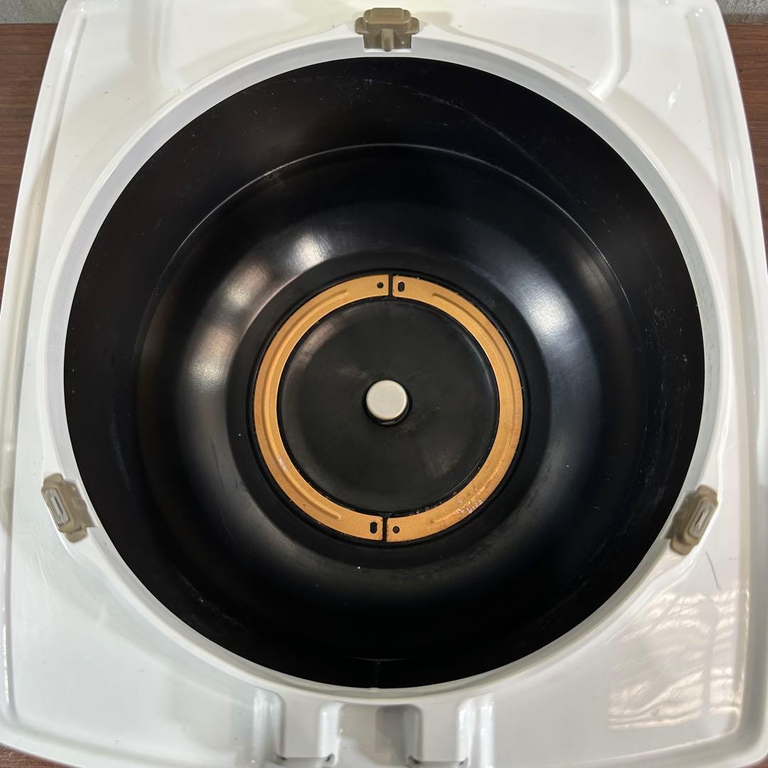 美品 即日発送 三菱 炊飯器 NJ-KSE106-W 18年製