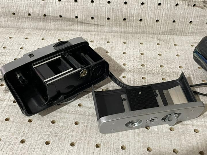 フィルムカメラ OLYMPUS PEN