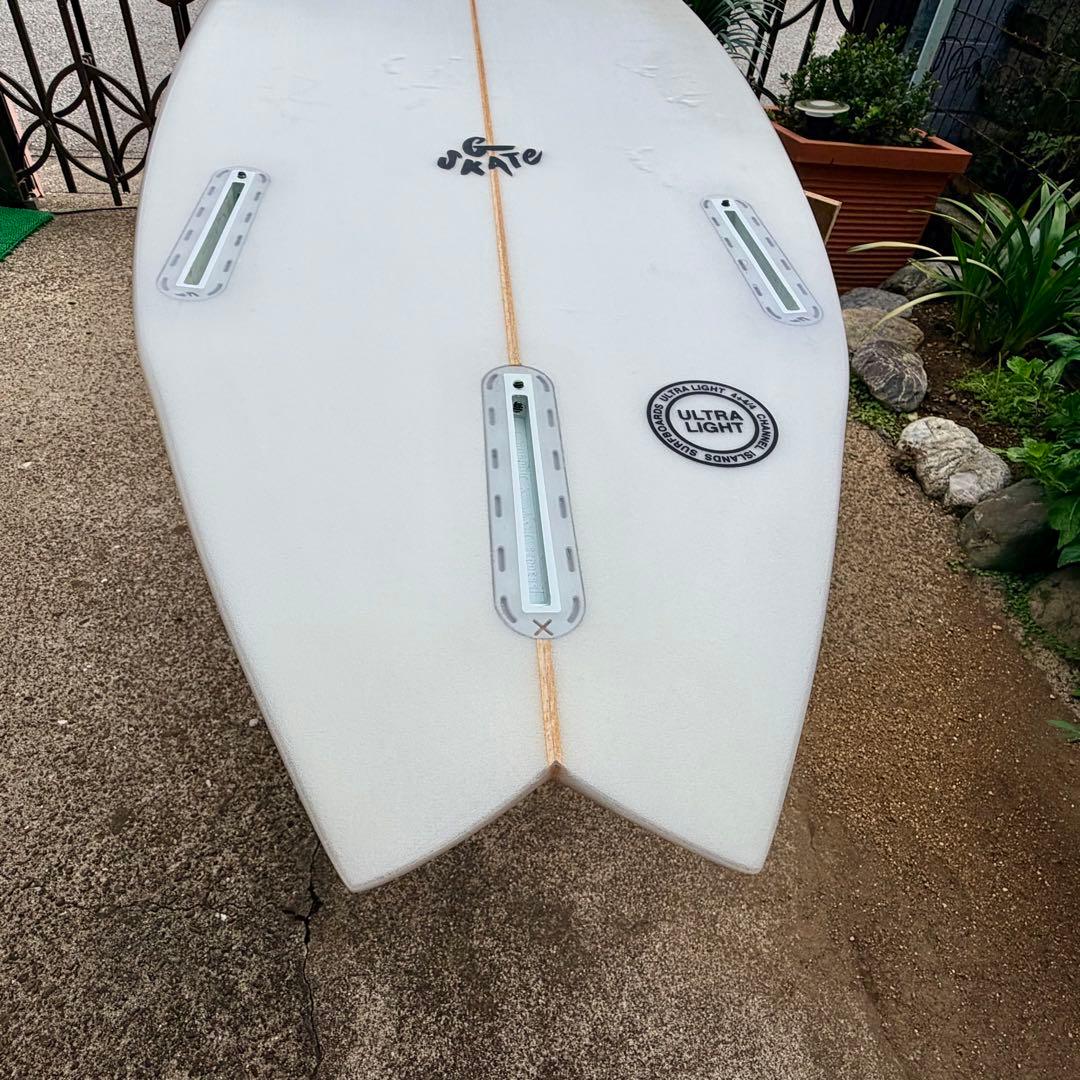 Gスケート　チャネルアイランド　5'10\" フューチャーフィン