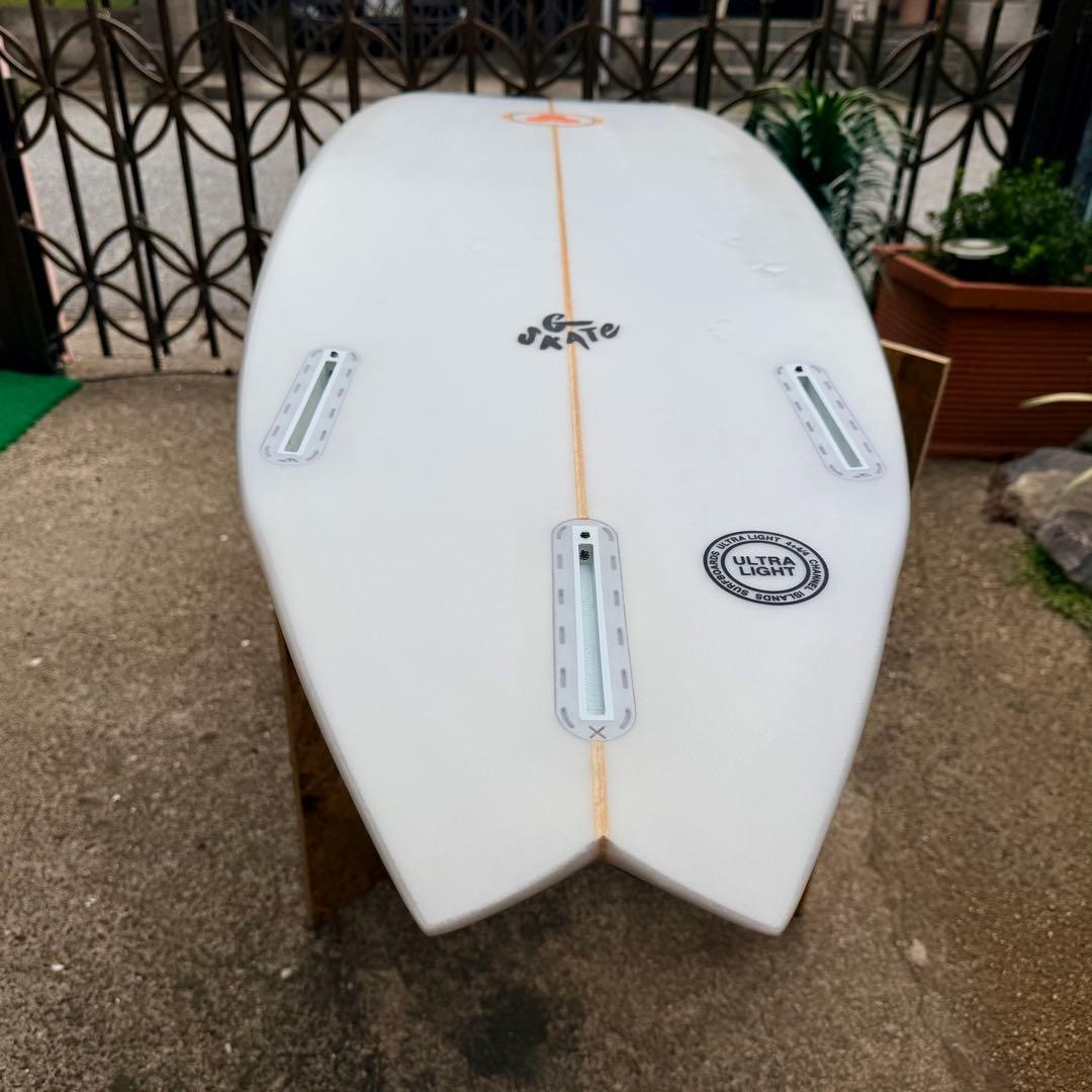 Gスケート　チャネルアイランド　5'10\" フューチャーフィン