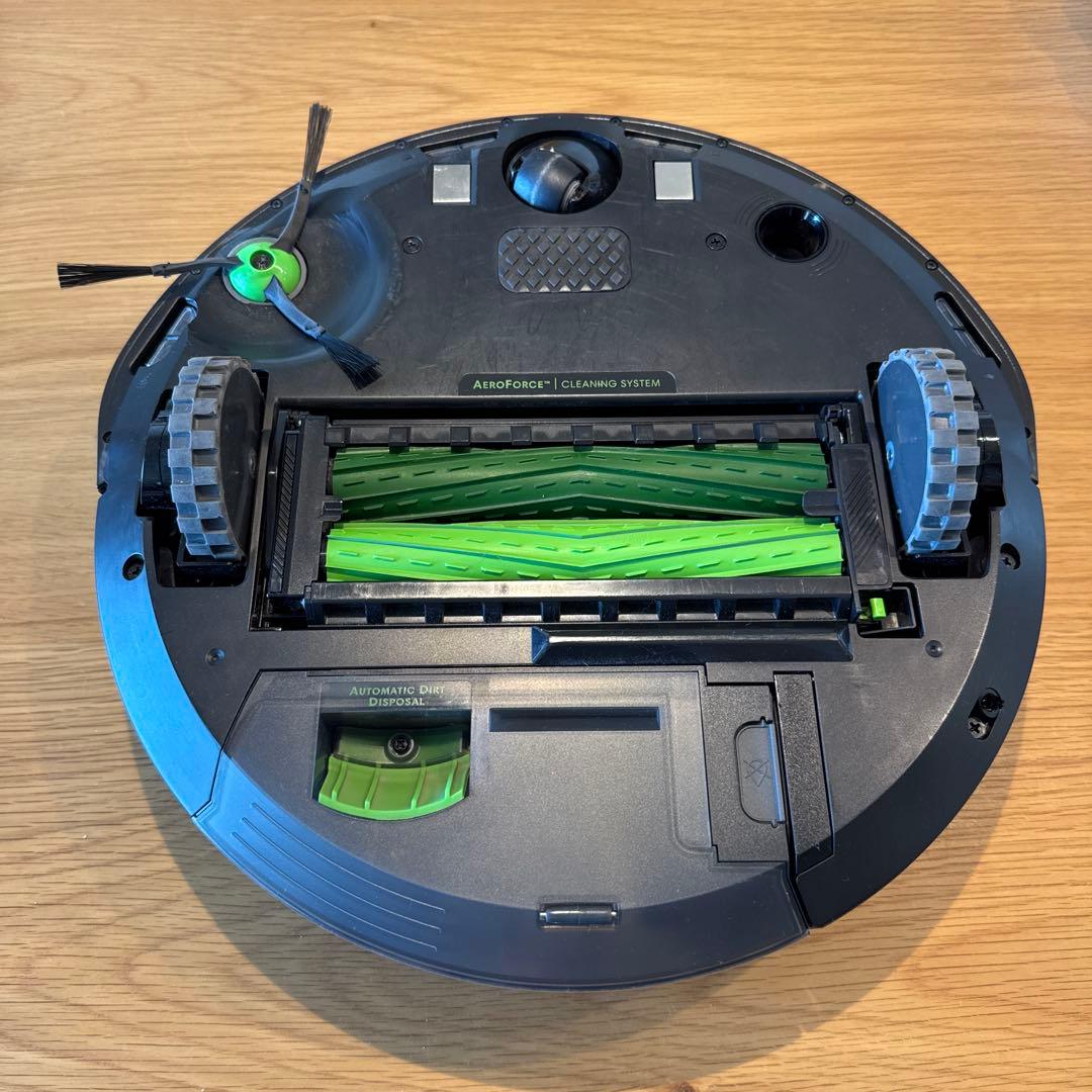 iRobot Roomba i3+ クリーンベース付き