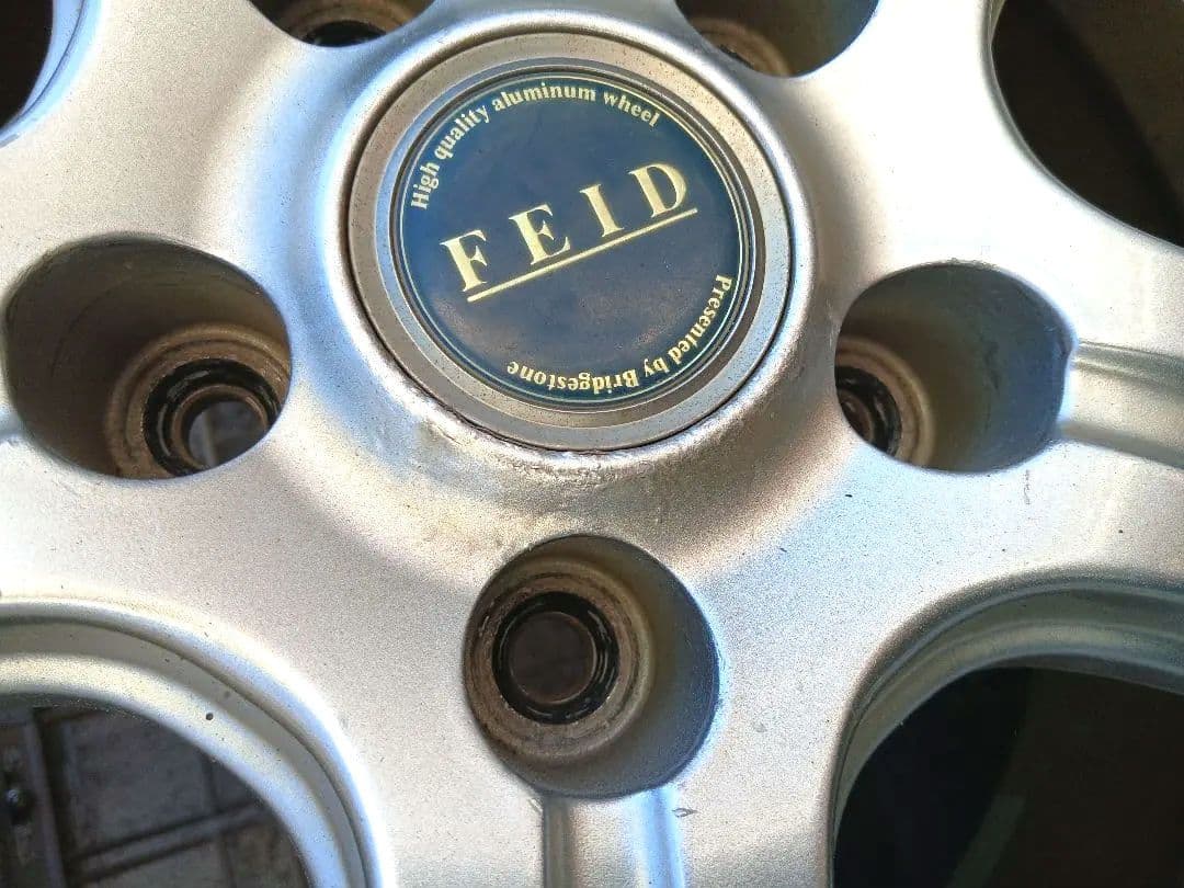 アルファード　ヴェルファイア　トヨタ　 スタッドレス 　16インチ　ナット付