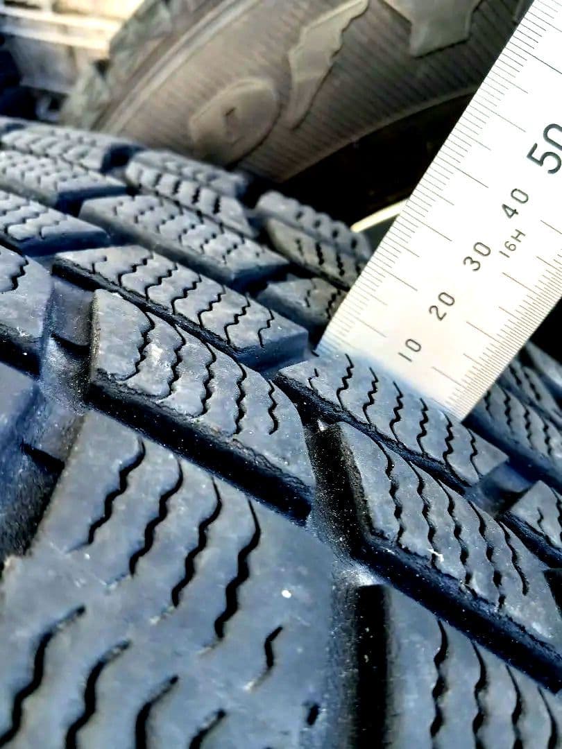 アルファード　ヴェルファイア　トヨタ　 スタッドレス 　16インチ　ナット付