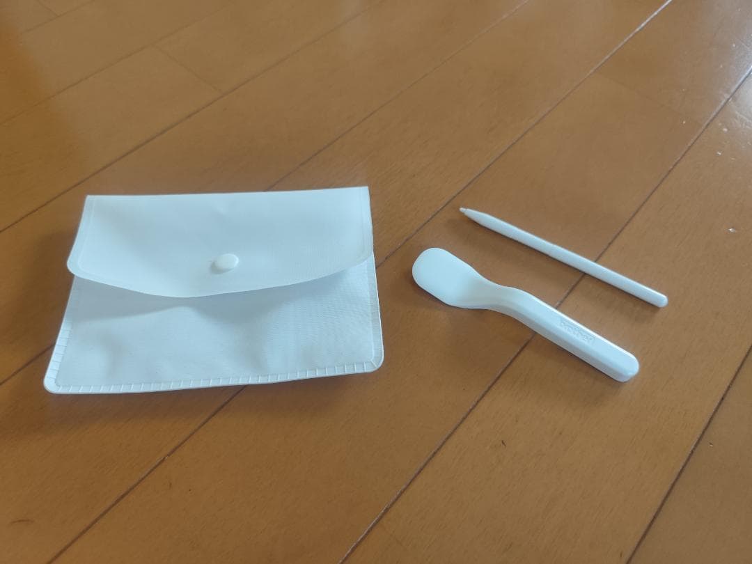 brother カッティングマシンＣＭ300+新品カッティングマット２枚付