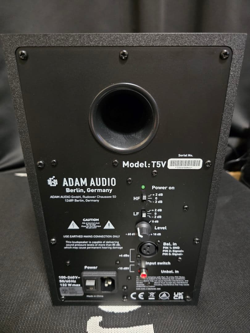 1台 アダムオーディオ T5V スピーカー