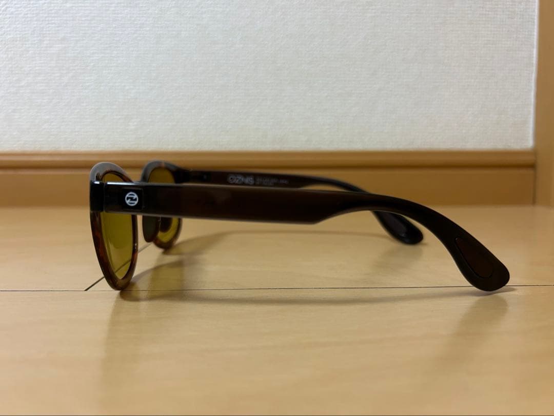 オズニス フラット03 ブラウンデミ イーズグリーン