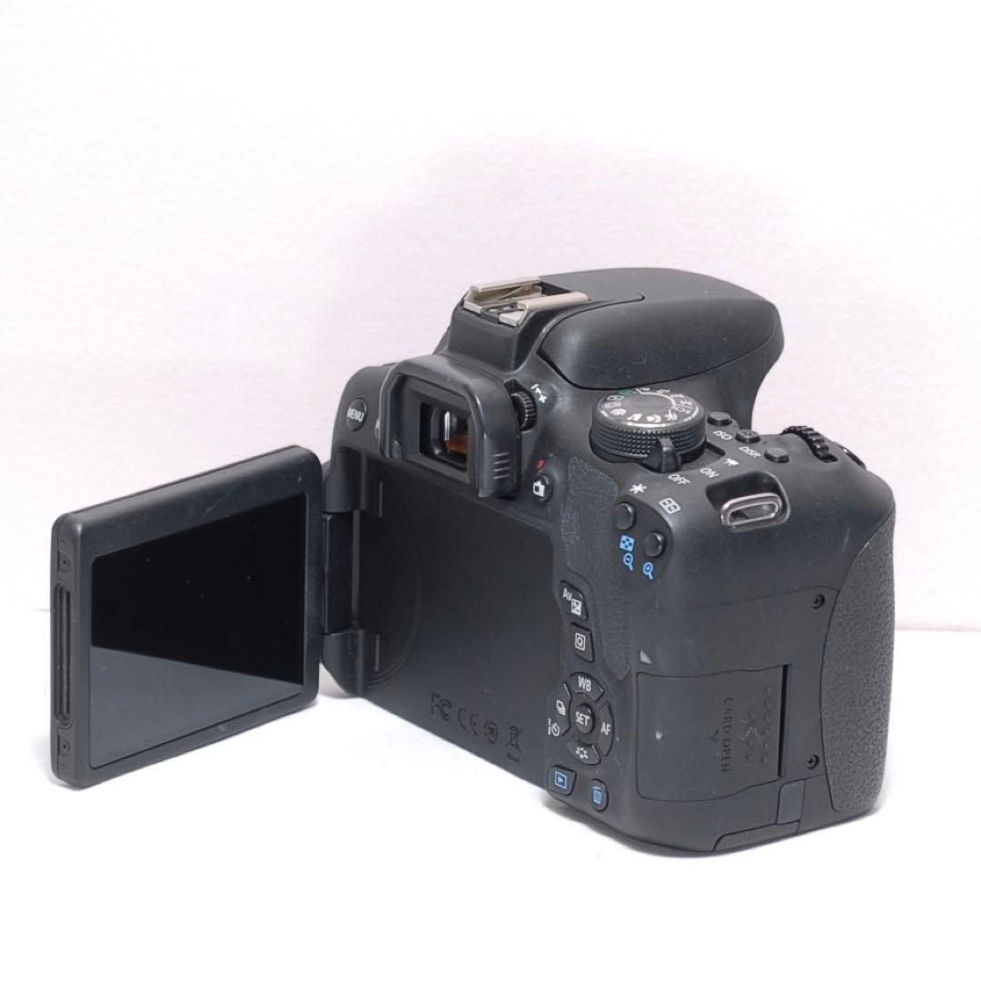 ❤️高画質❤️Canon kiss X8i❤️シングルレンズ❤️バイアングル液晶