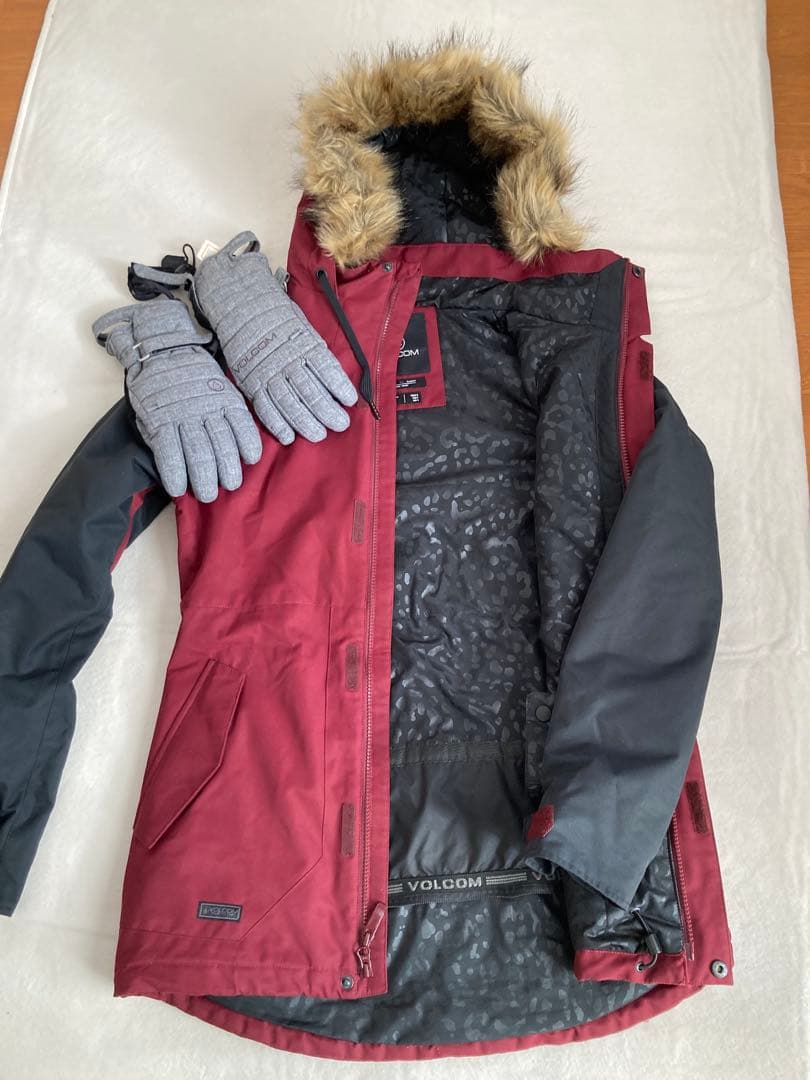 VOLCOM バーガンディ スノーボードウェア Mサイズ