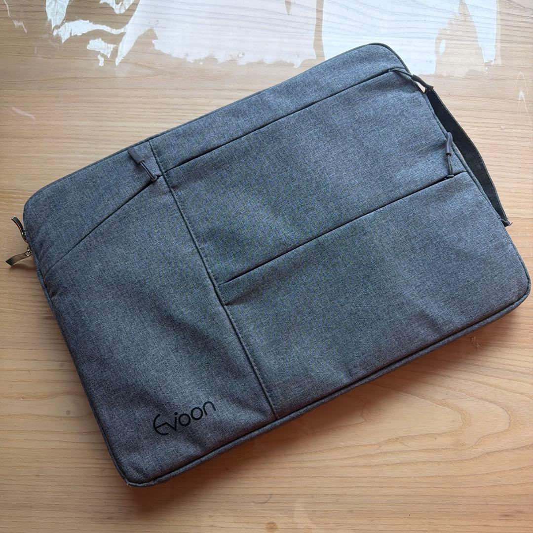 SORA　MacBook Pro 16インチとケース