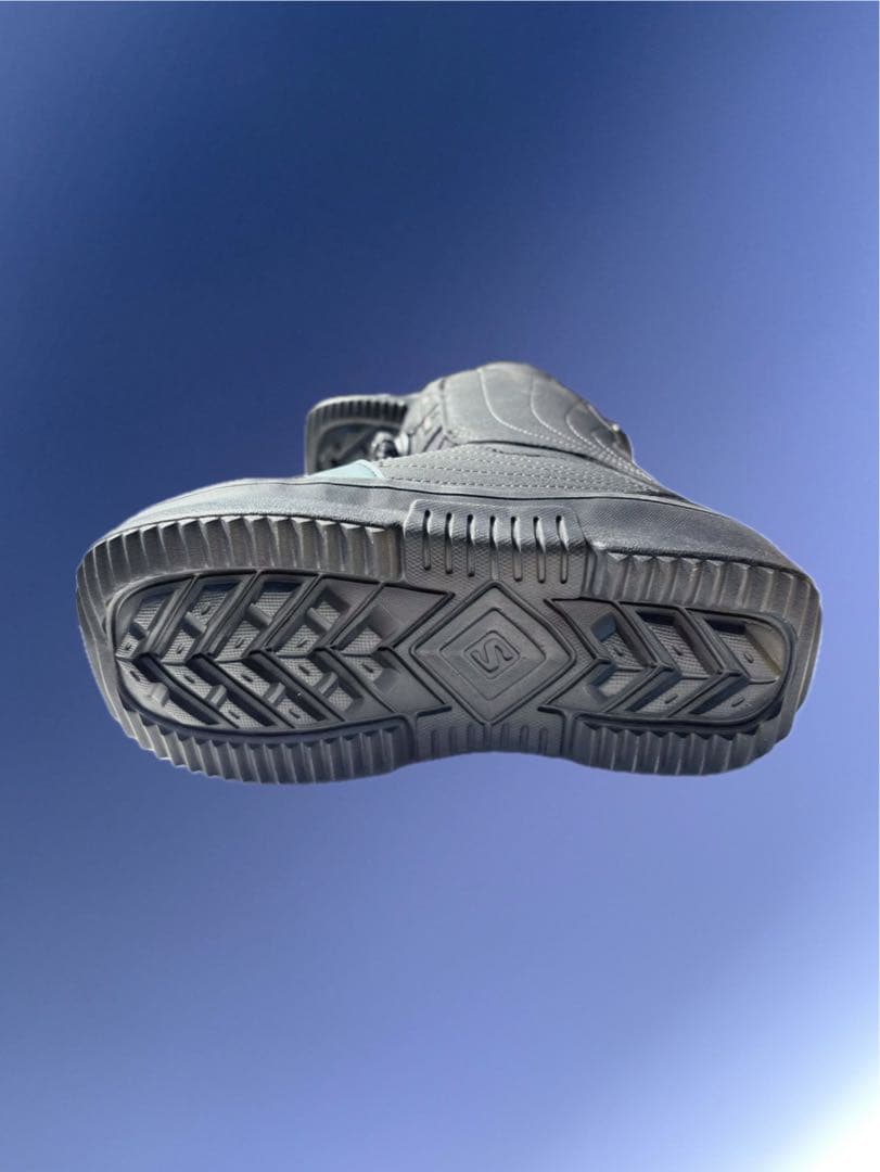 新品未使用SALOMON スノーボードブーツ 23.0cm レディース