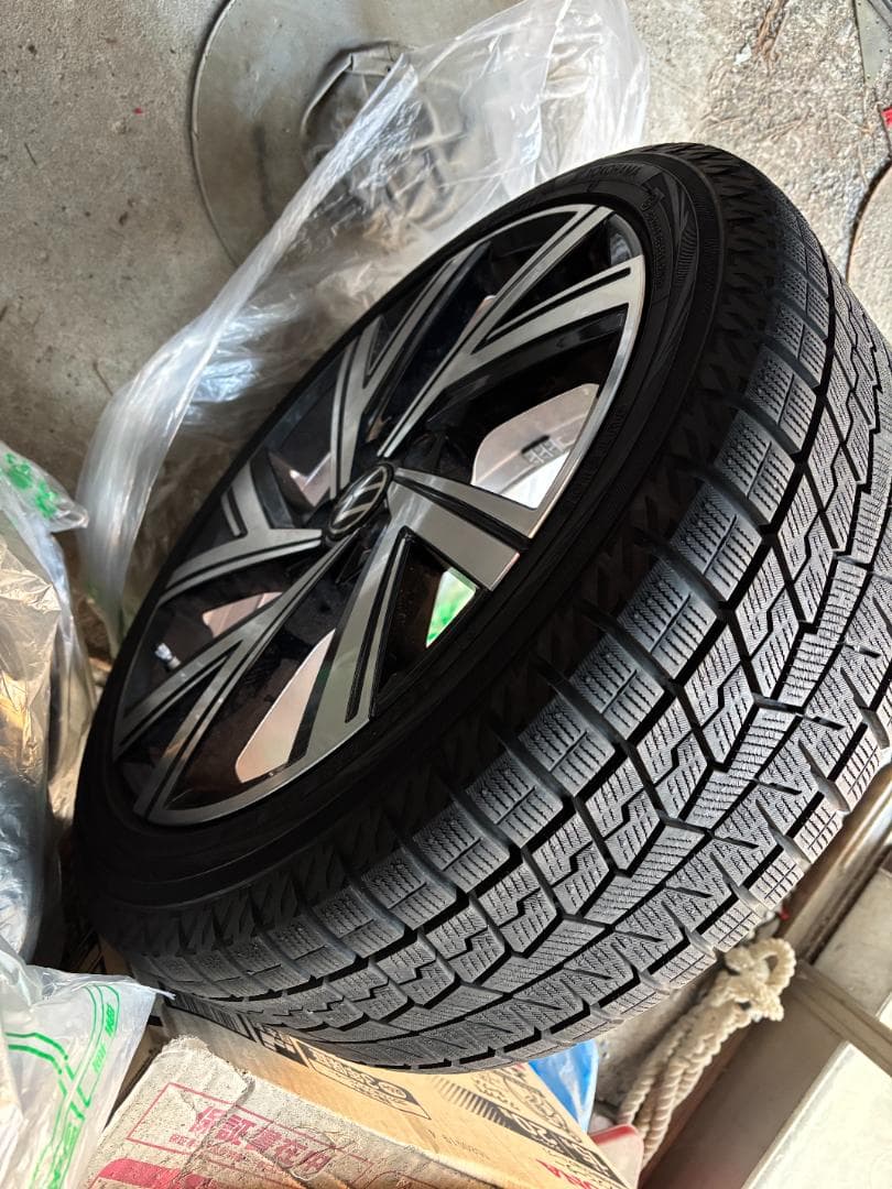 VW純正×iG70 225/40R18 スタッドレス4本