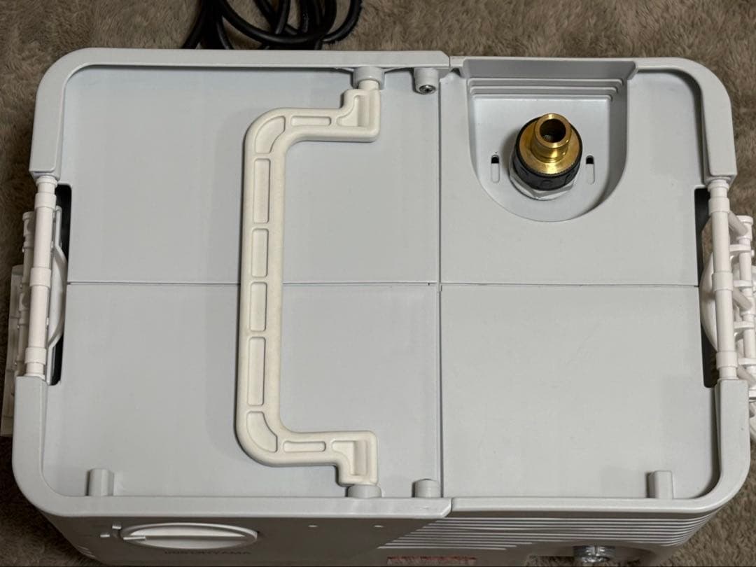 アイリスオーヤマ IRIS OHYAMA タンク式高圧洗浄機 SBT-412N