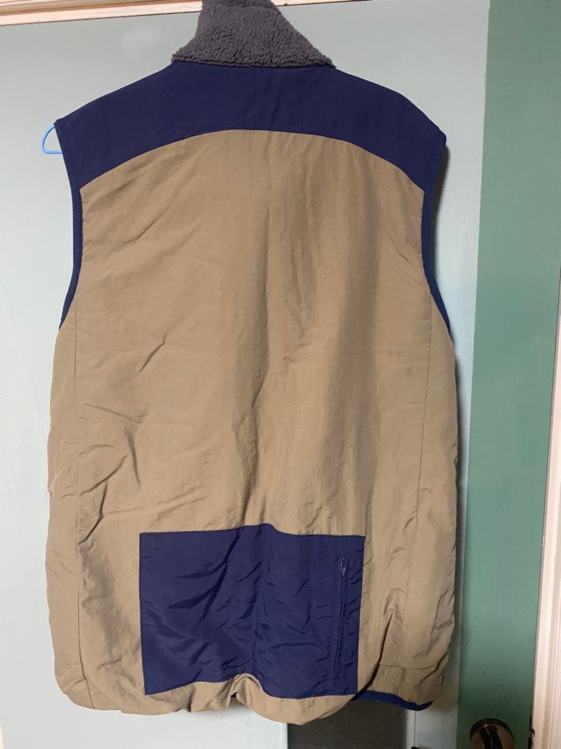 フィンチ　ビダ フリースベスト グレー