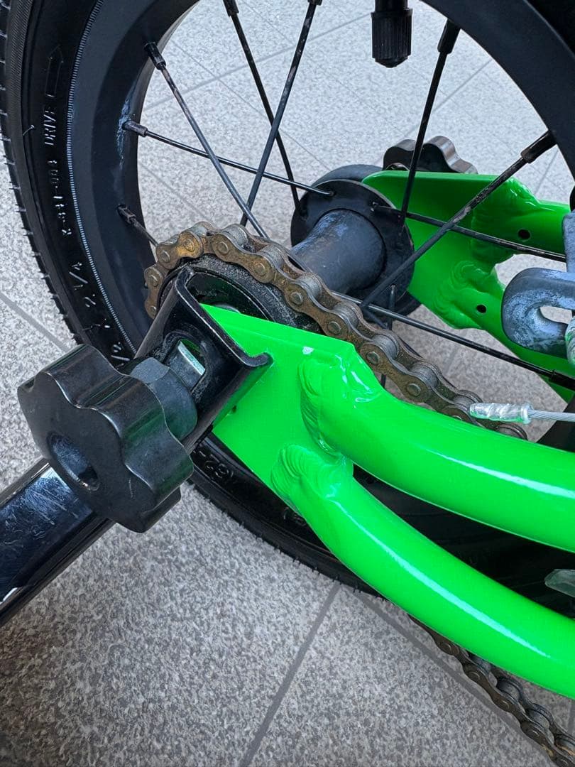 【12インチBMX】HAROBIKES SHREDDER キッズ自転車 補助輪付