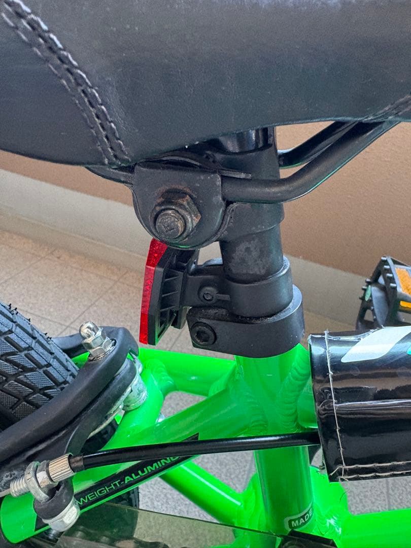 【12インチBMX】HAROBIKES SHREDDER キッズ自転車 補助輪付