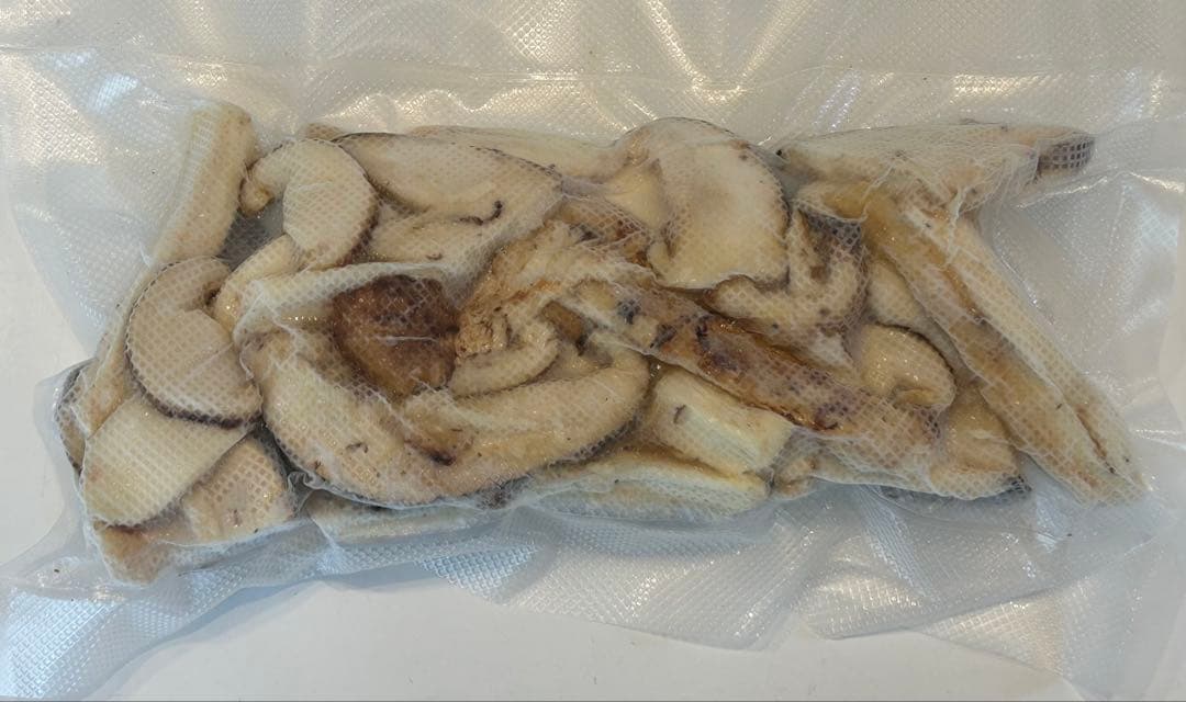 ☆信州産松茸☆松茸ご飯等に☆冷凍松茸☆約210グラム☆まつたけ☆国産松茸☆