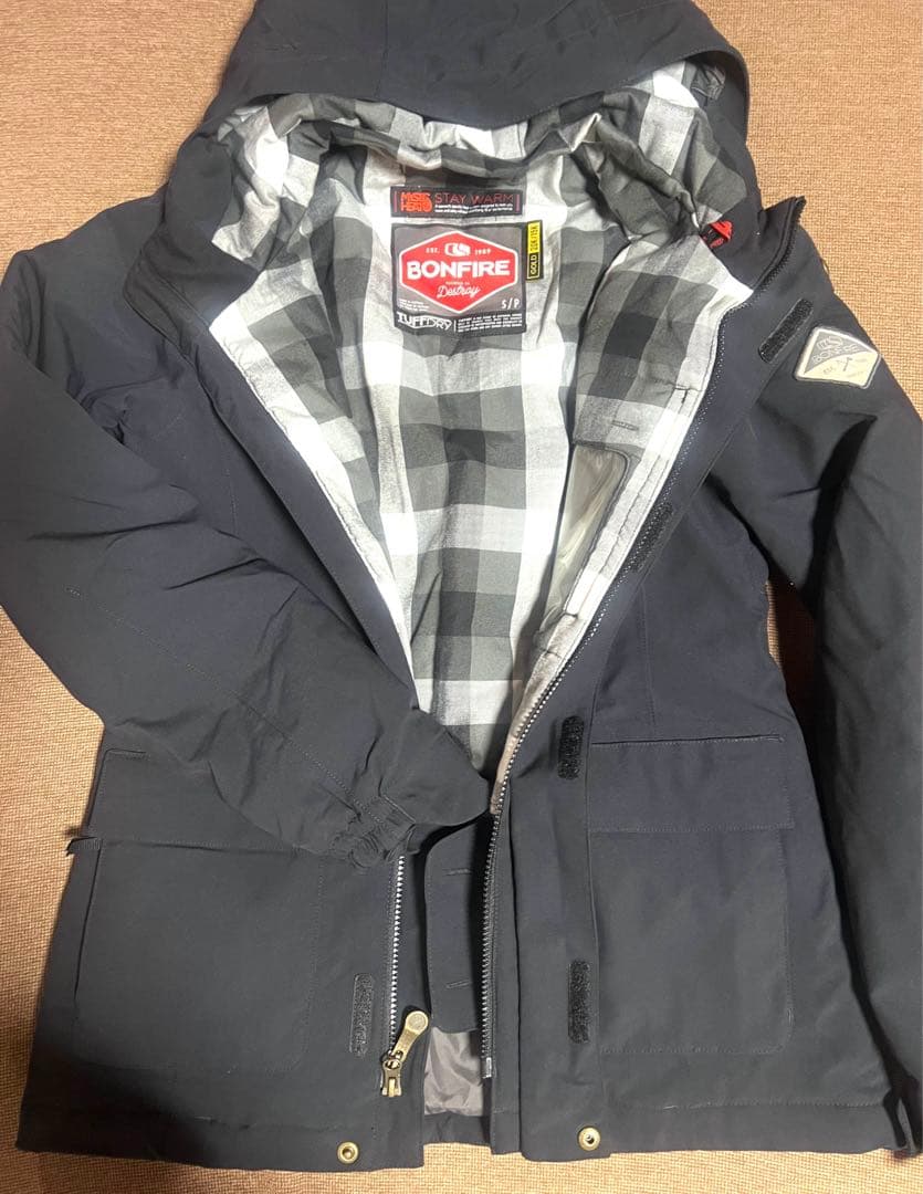 ◎Bonfire のスノボジャケット　上　ブラック