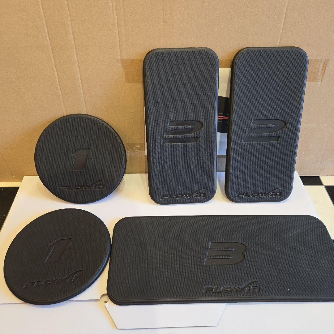 FLOWin エクササイズマット 大サイズ ブラック 大きめ 付属品あり