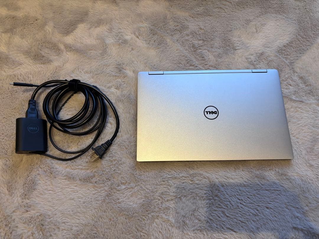 Dell XPS 13 9365 本体 + ACアダプター