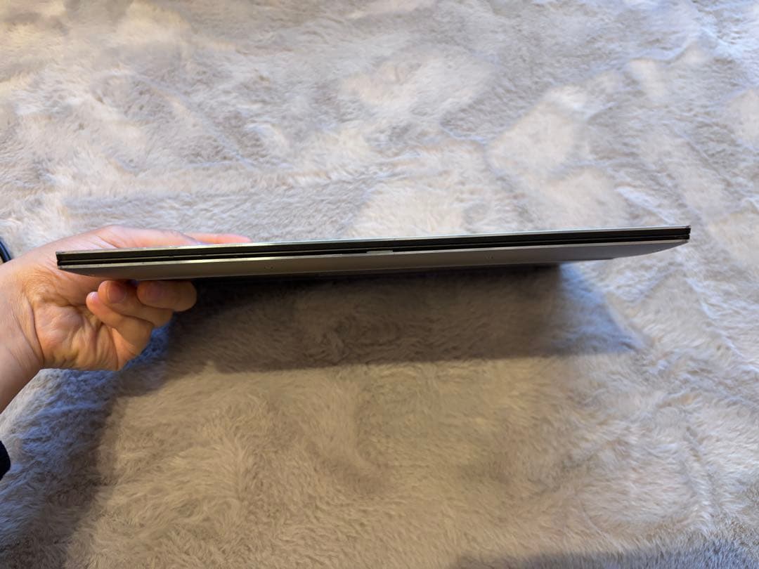 Dell XPS 13 9365 本体 + ACアダプター