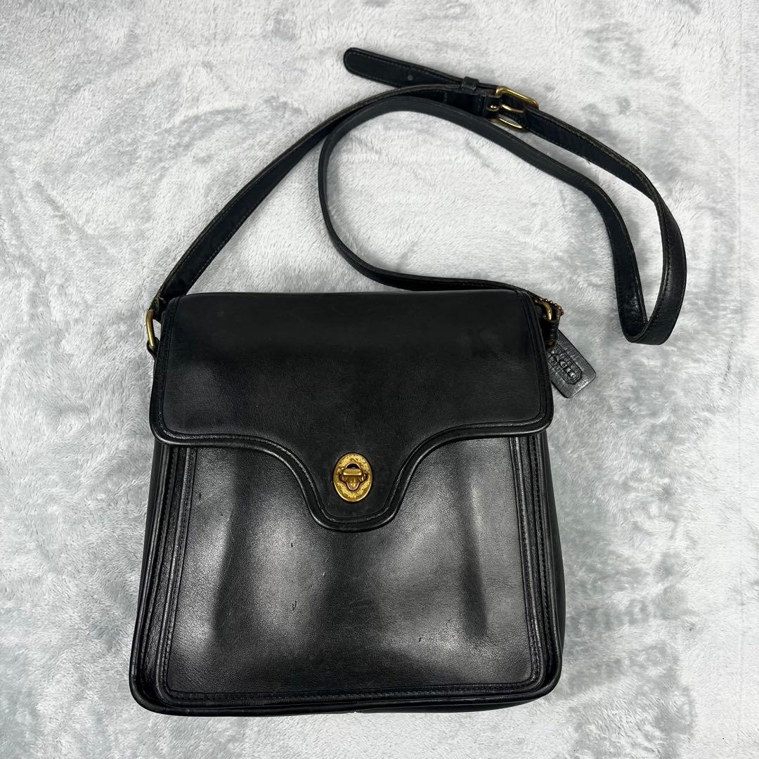 OLD COACH ショルダーバッグ 斜め掛け◎ ターンロック ブラック 黒