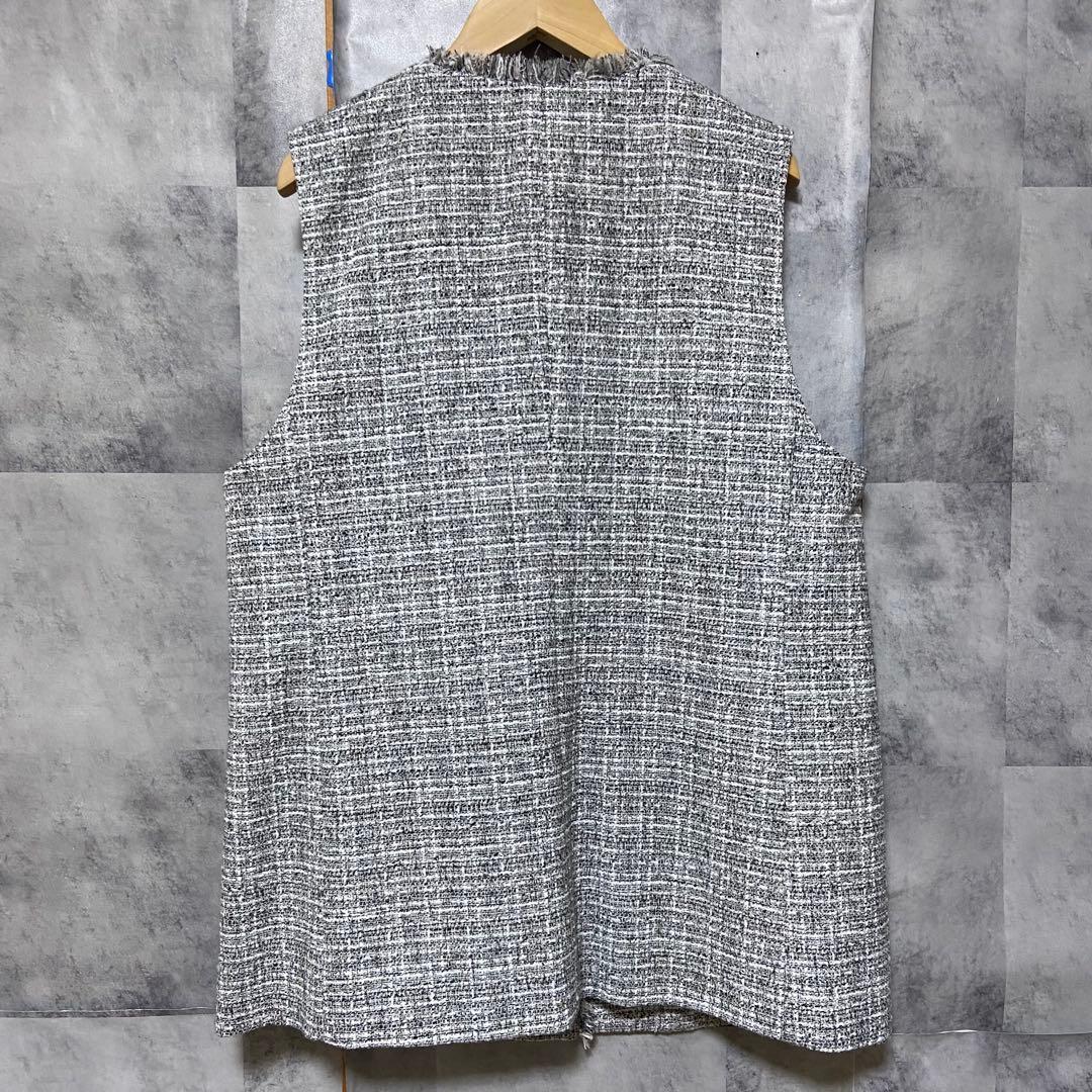 【UNTITLED】ラメ入り ファンシーツイードジレ 新品 Mサイズ グレー