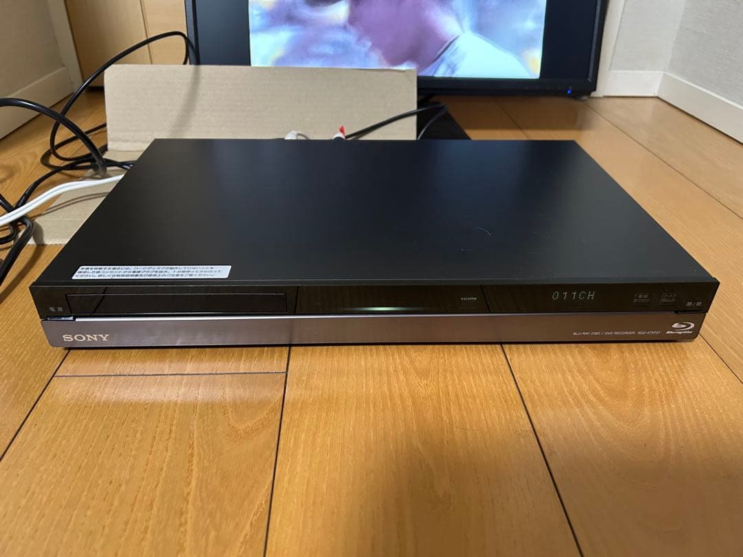 2TB 3番組同時録画　ソニーブルーレイレコーダー (新しいHDDに換装済)