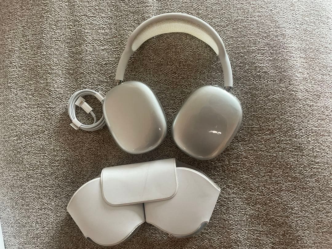 AirPodsMAXシルバー